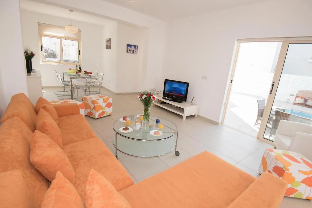 פרוטאראס Villa Pomelo